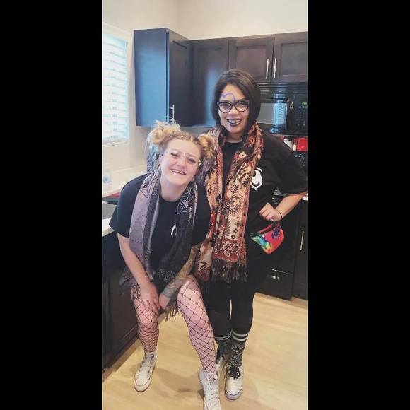 Meet your Posher, Barbara - Picture 1 of 1